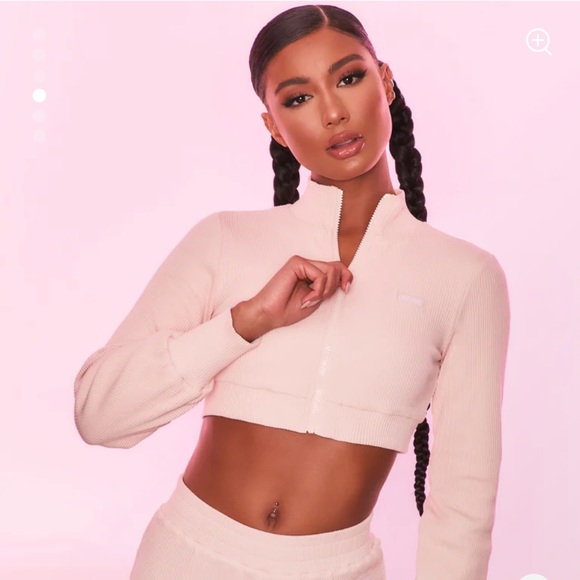 ALO Yoga Jackets & Blazers - Bo+Tee ribbed zip crop jacket in cream size small